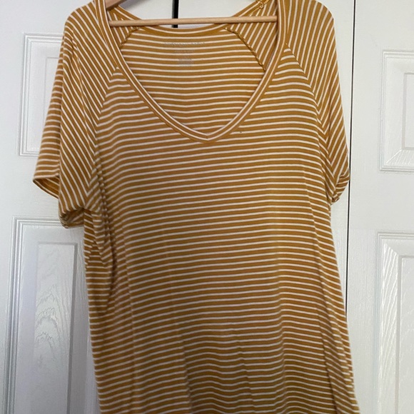 yellow striped tee - Picture 1 of 3